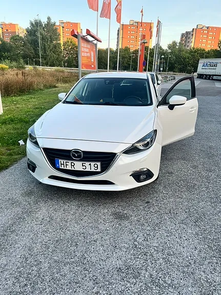 Mazda 3 2013 photo 2
