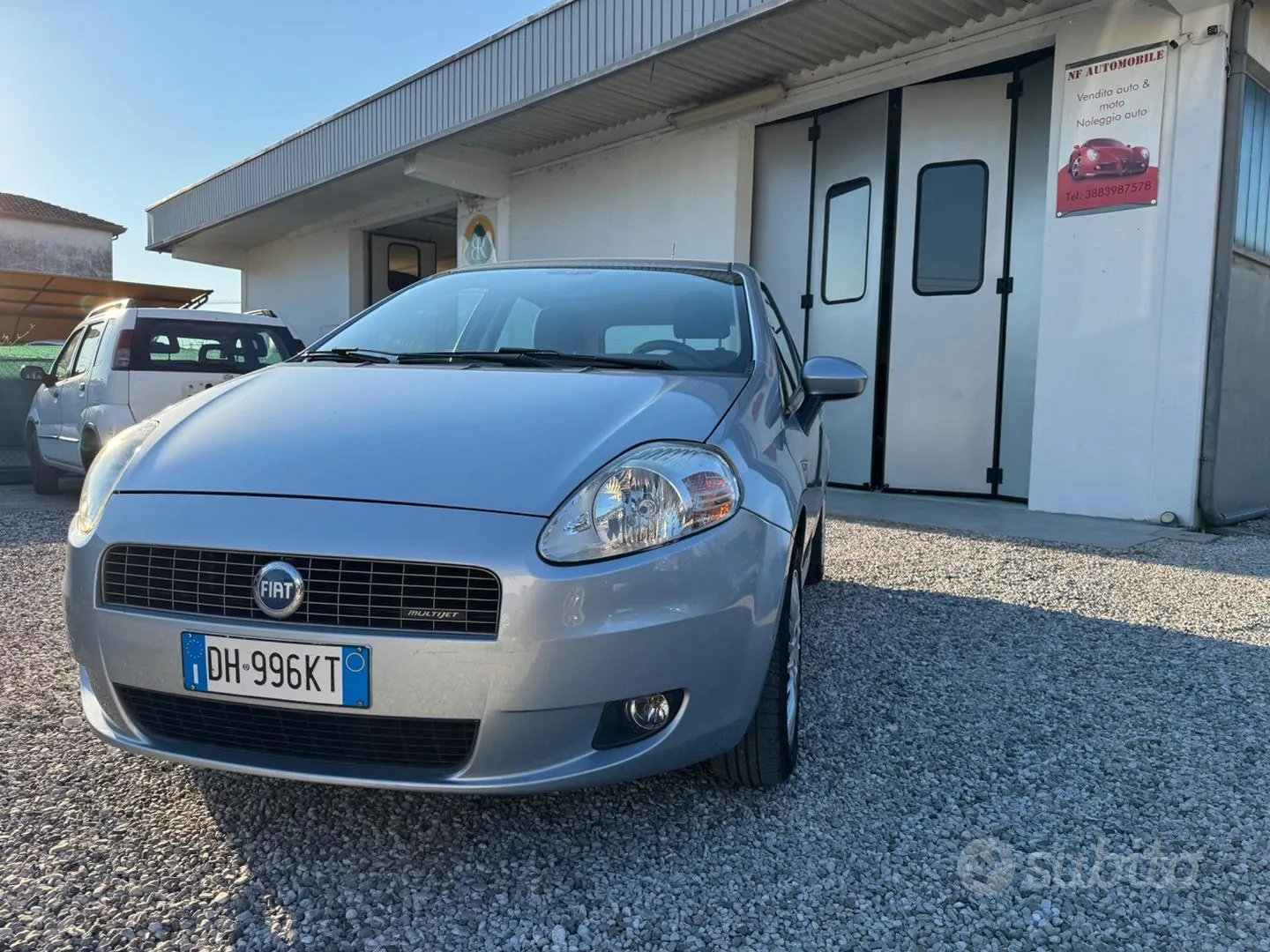 Fiat Grande Punto 2007 photo 2