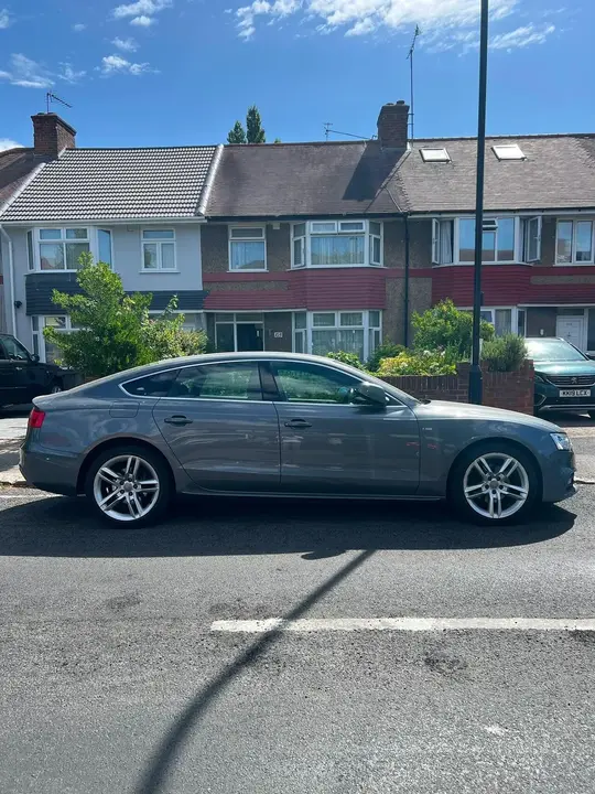 Audi A5 2016 photo 2