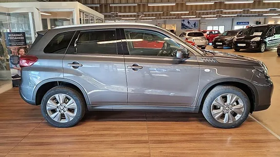 Suzuki Vitara 2024 photo 5