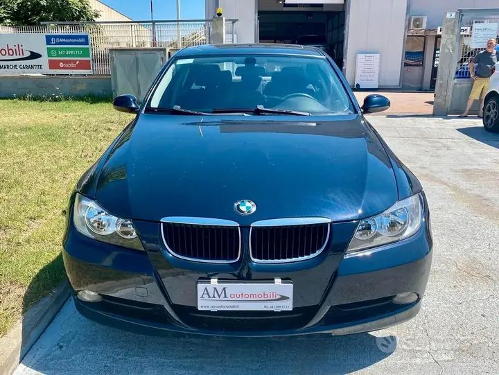 BMW 320D 2006 photo 2