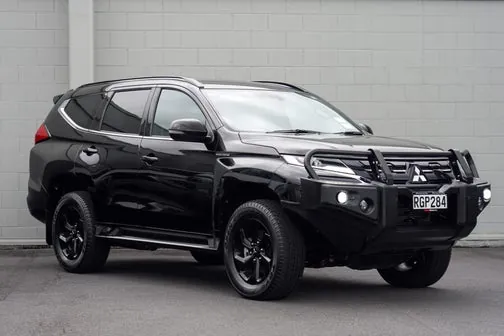 Mitsubishi Pajero Sport