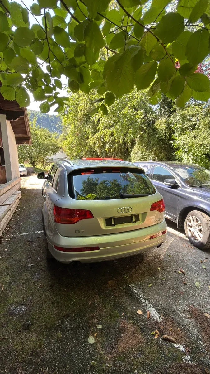 Audi Q7 2008 photo 3