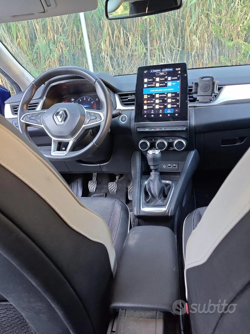 Renault Captur 2023 photo 5