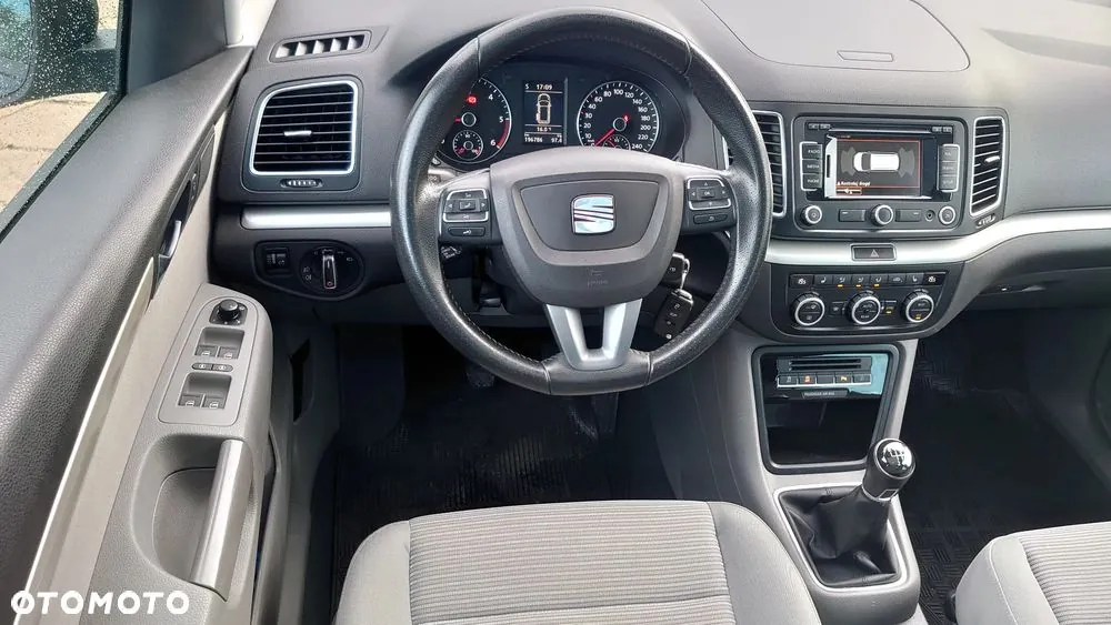 Seat Alhambra 2013 photo 5