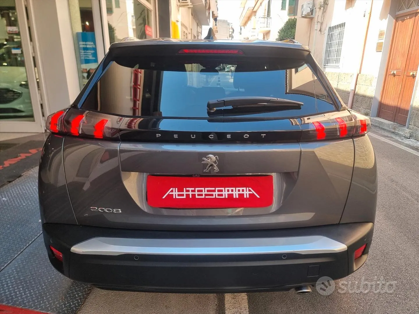 Peugeot 2008 2023 photo 4