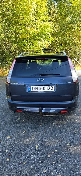 Ford Focus 2010 photo 3