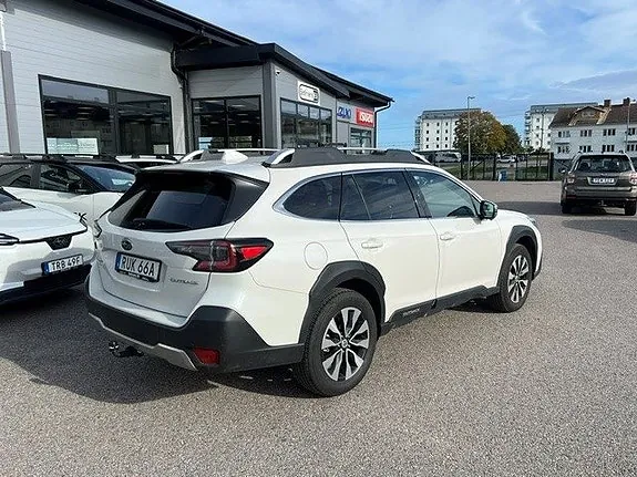 Subaru Outback 2025 photo 2