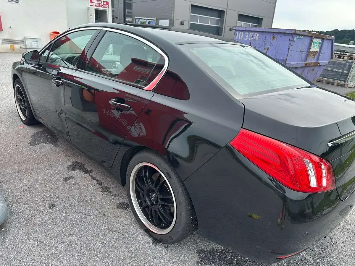 Peugeot 508 2013 photo 3