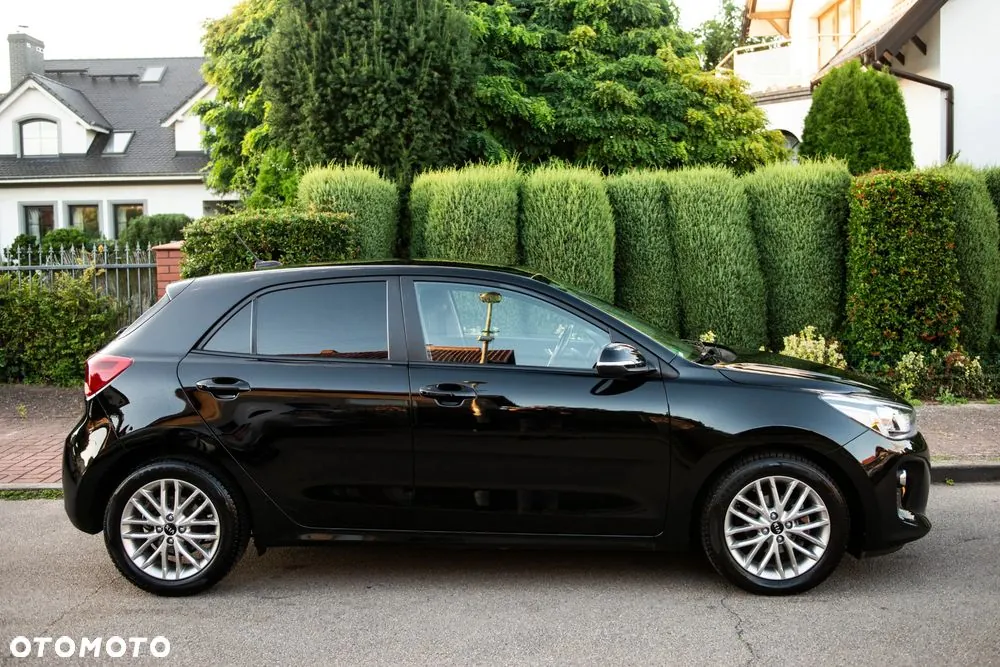 Kia Rio 2018 photo 4