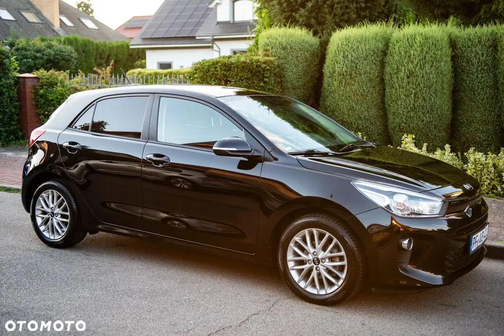 Kia Rio 2018 photo 3