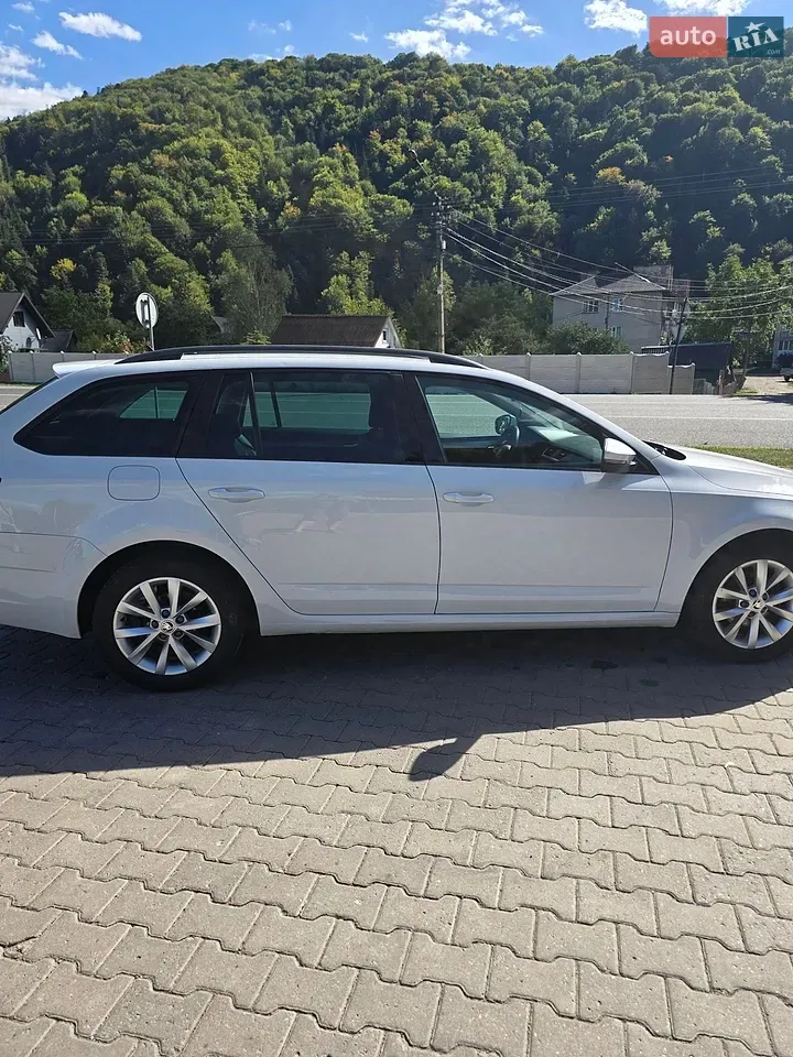 Skoda Octavia 2017 photo 4