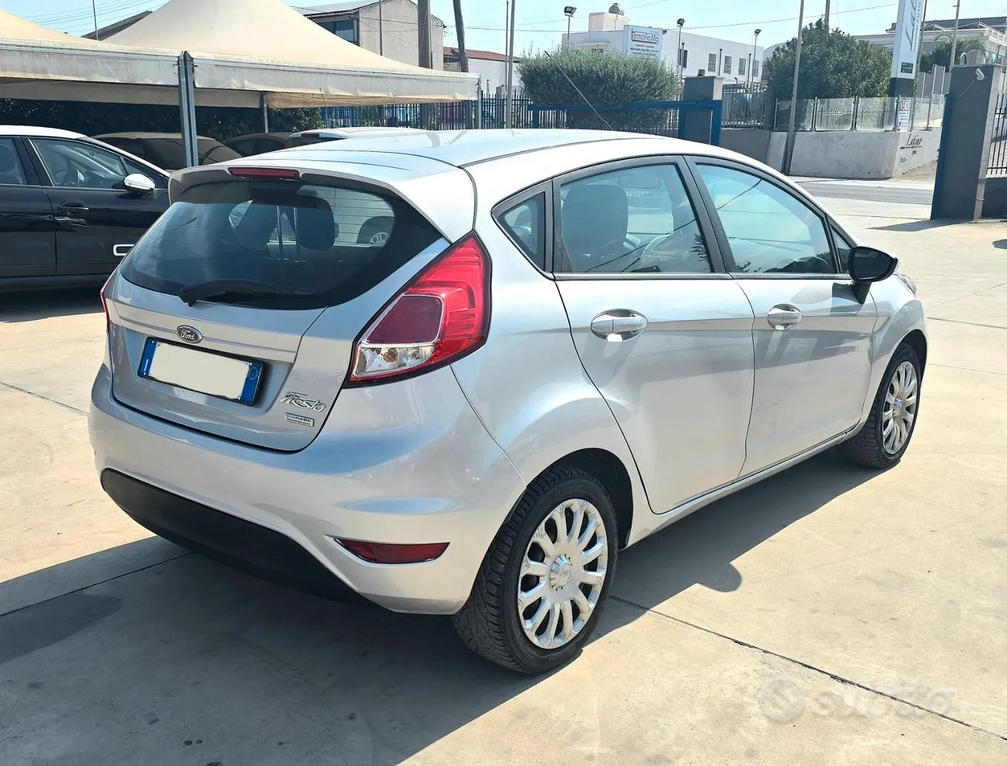 Ford Fiesta 2013 photo 2
