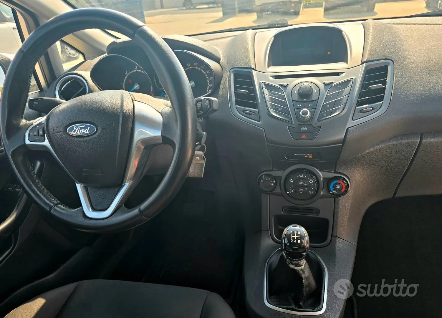Ford Fiesta 2013 photo 3