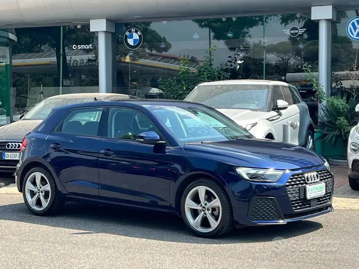 Audi A1 Sportback 2023 photo 2