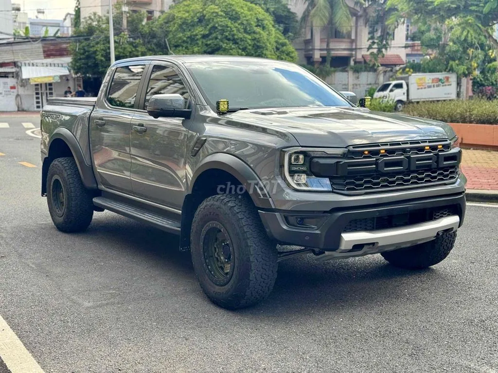 Ford Raptor 2024 photo 2