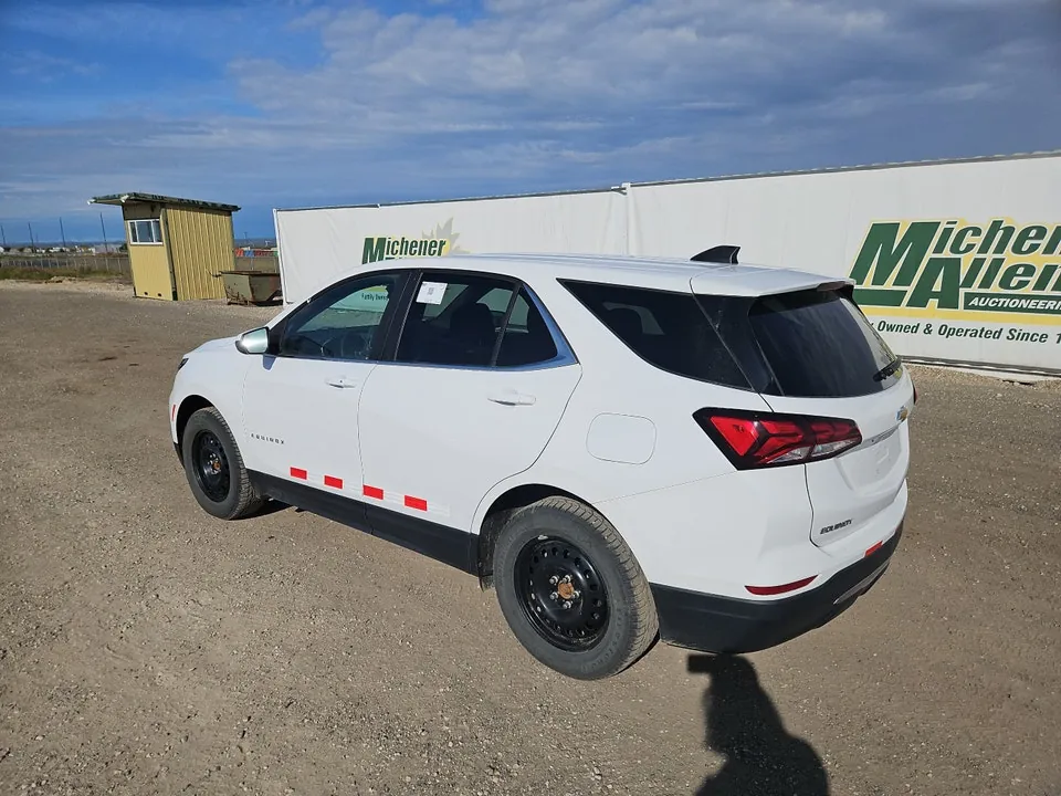 Chevrolet Equinox 2022 photo 3