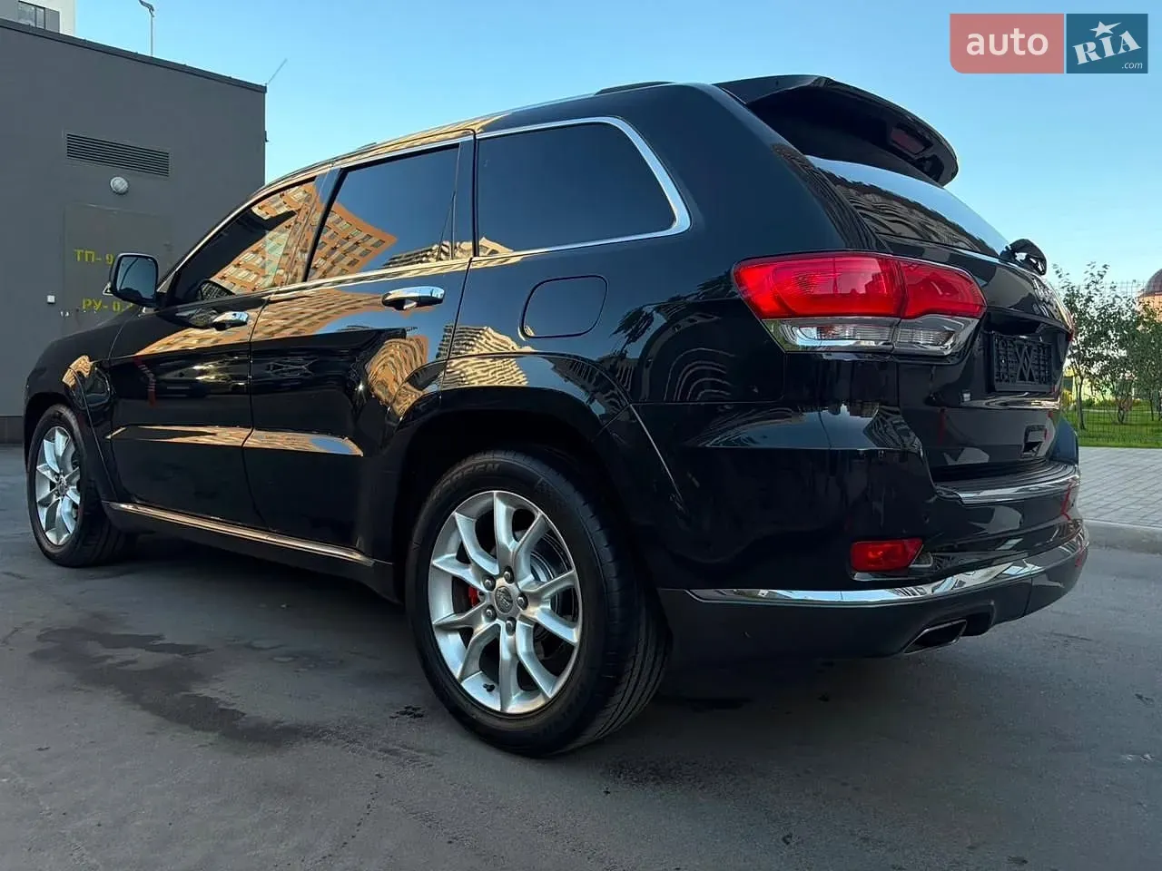 Jeep Grand Cherokee 2015 photo 3