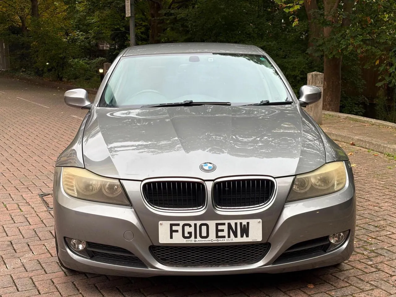 BMW 3 Series 2010 photo 4