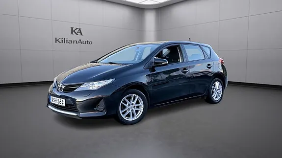 Toyota Auris 2015 photo 4