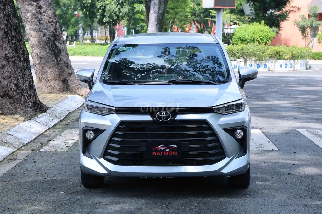 Toyota Avanza Premio
