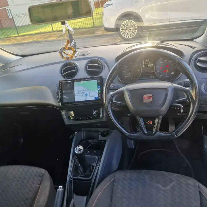 Seat Ibiza 2012 photo 5