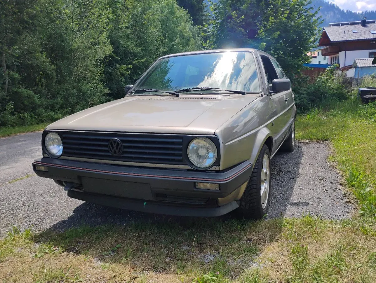Volkswagen Golf 1990 photo 3