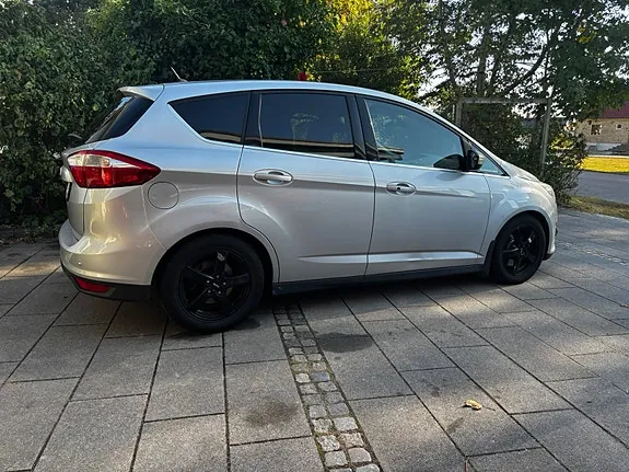 Ford C-Max 2012 photo 4