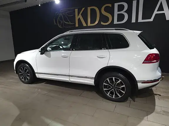 Volkswagen Touareg 2016 photo 3