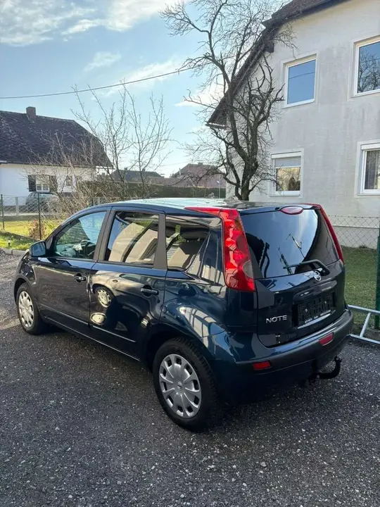 Nissan Note 2007 photo 2