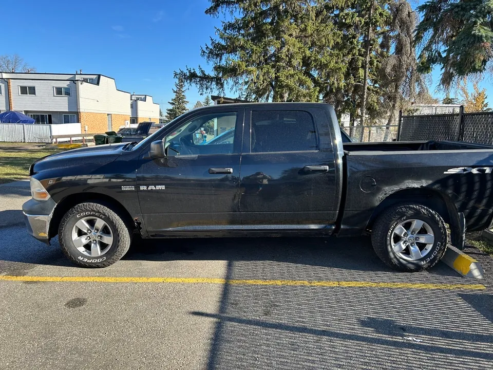 Dodge Ram 1500 2010 photo 5