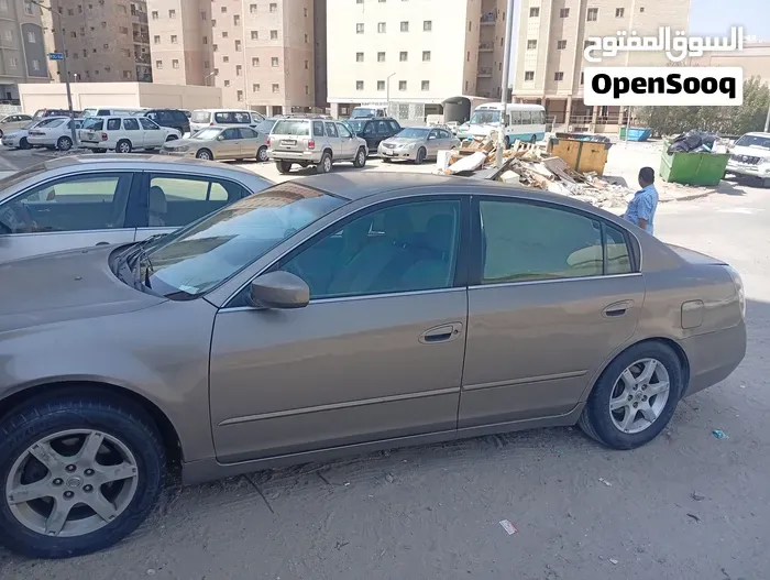 Nissan Altima