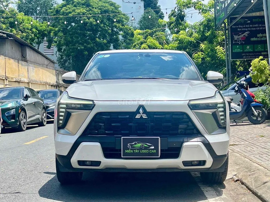 Mitsubishi Premium