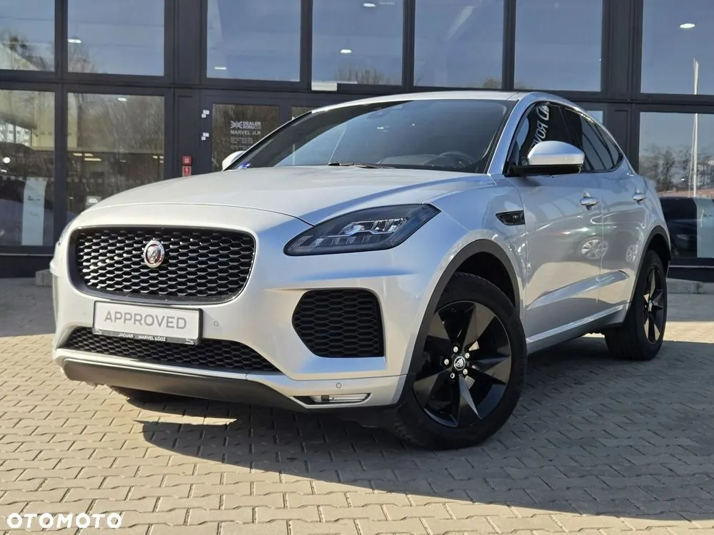 Jaguar E-Pace 2019 photo 2