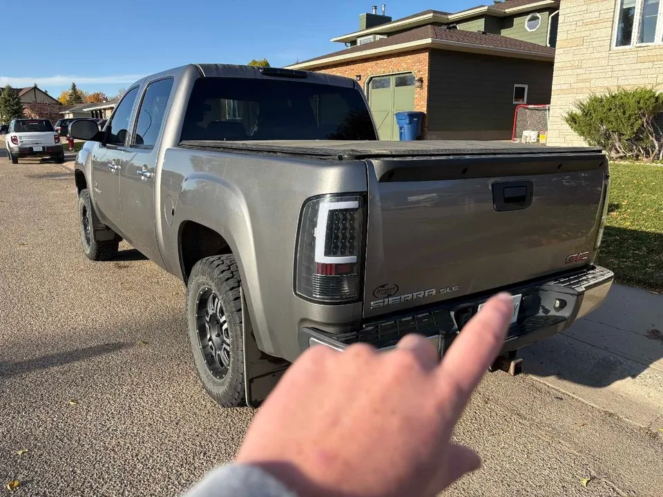 GMC Sierra 2013 photo 3