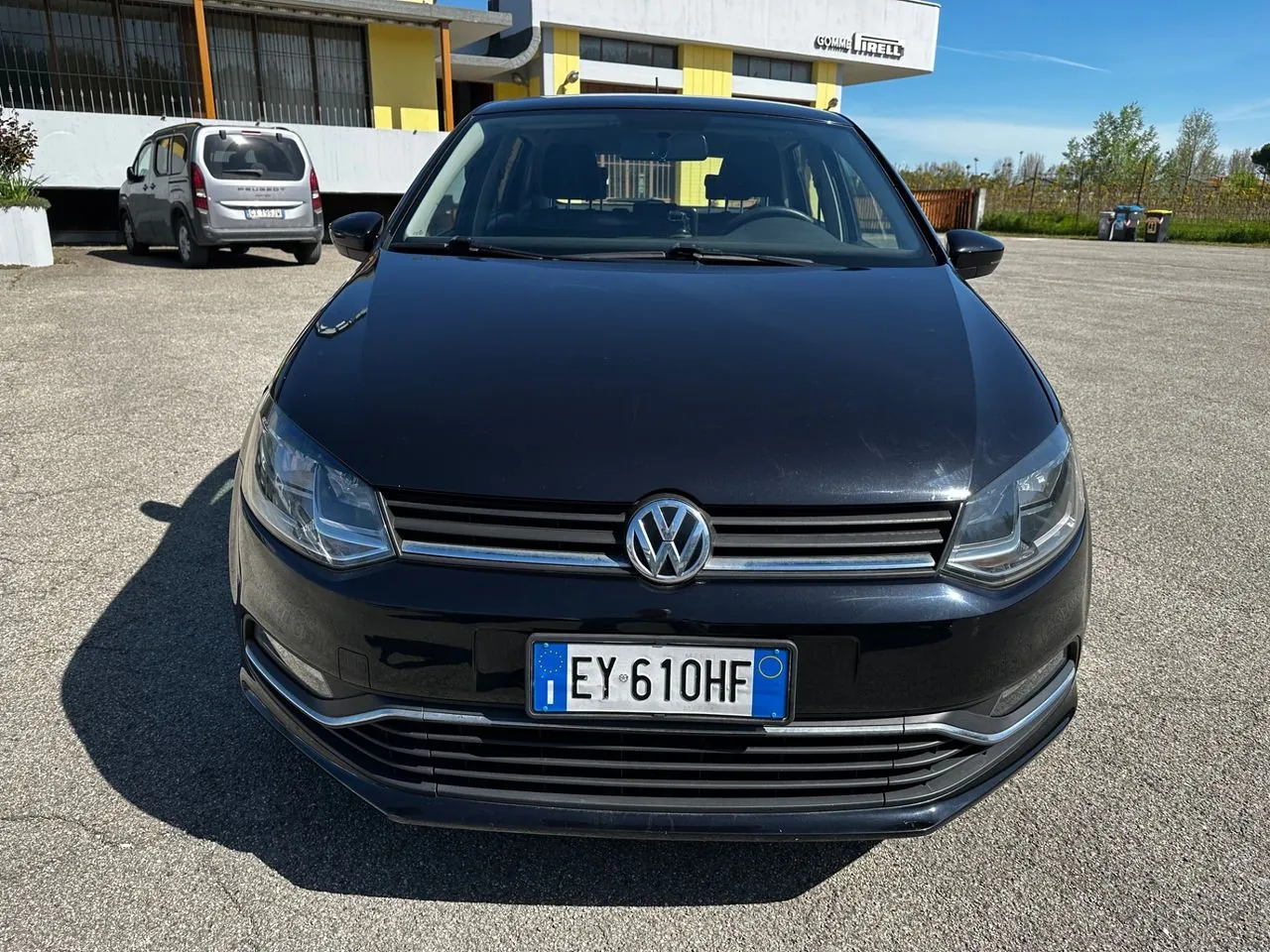 Volkswagen Polo 2015 photo 3