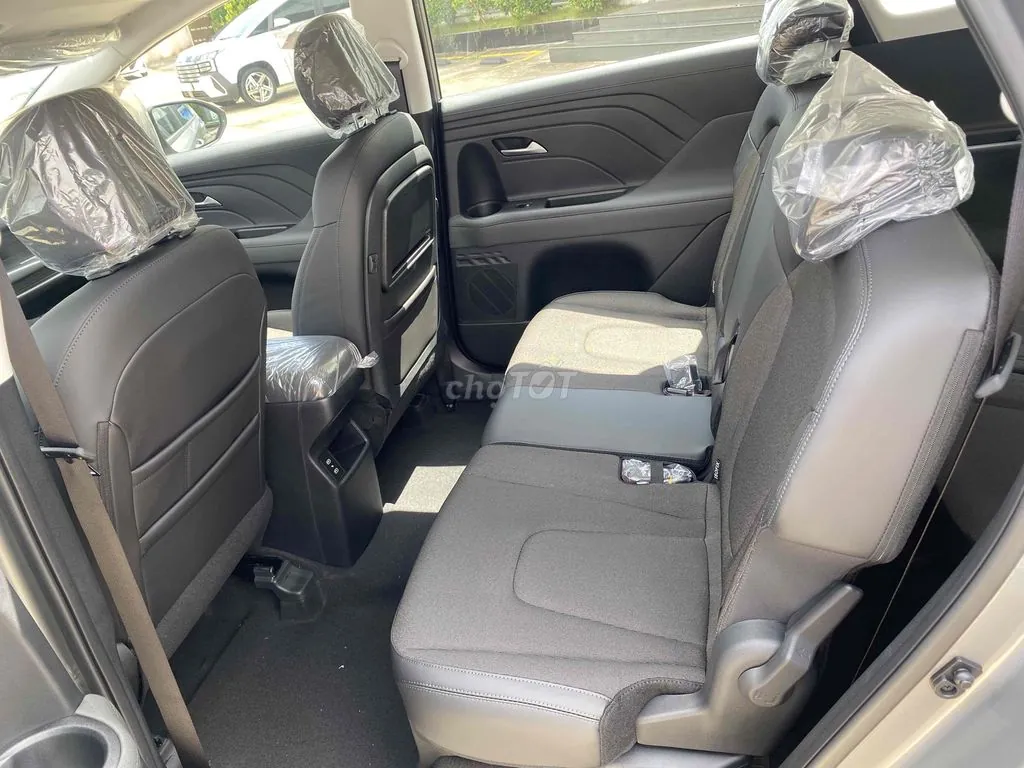 Hyundai Stargazer 2026 photo 5