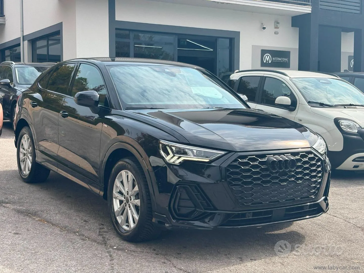 Audi Q3 2025 photo 3
