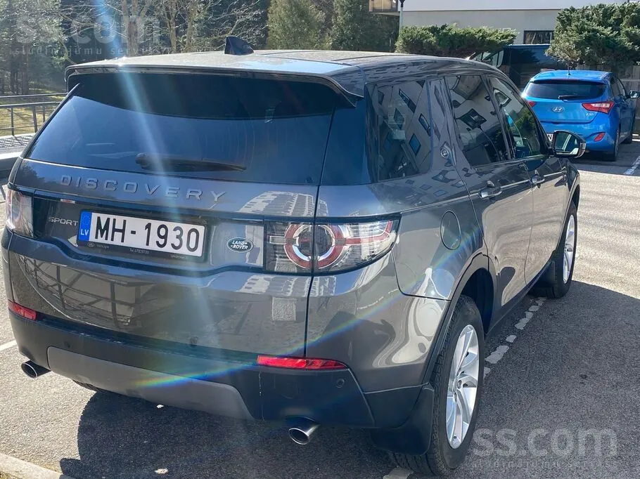 Land Rover Discovery Sport 2018 photo 3