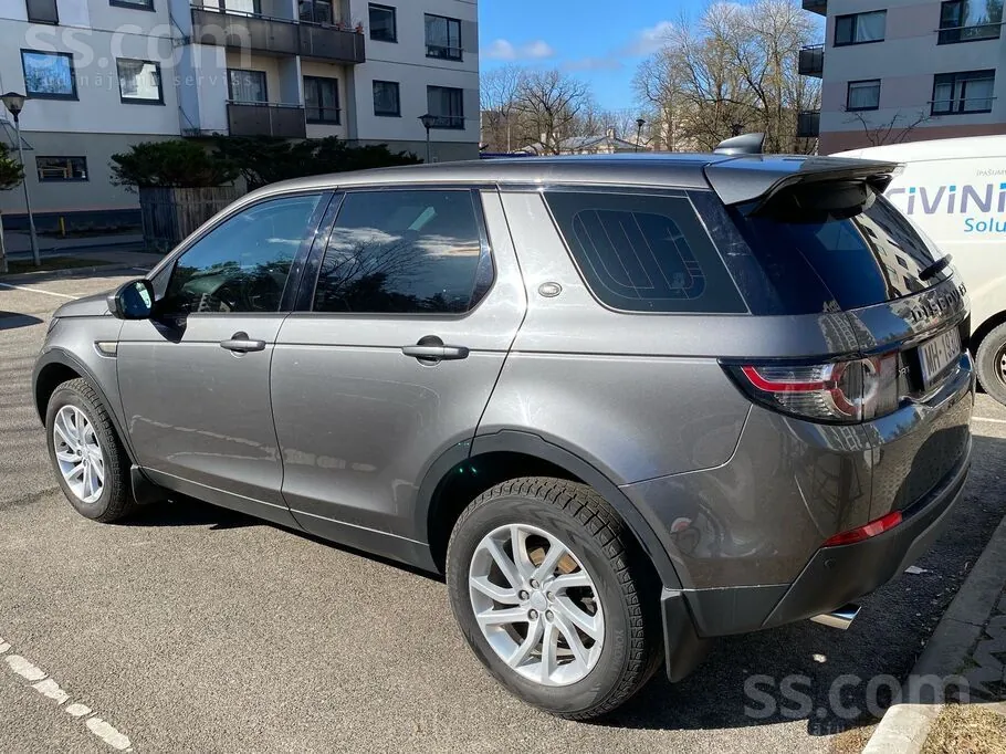 Land Rover Discovery Sport 2018 photo 5