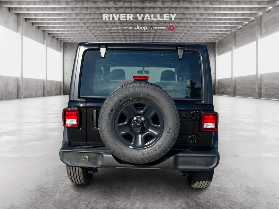 Jeep Wrangler 2026 photo 4