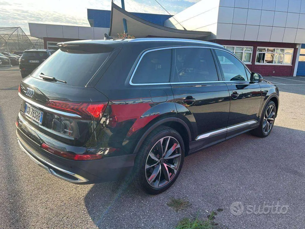 Audi Q7 2020 photo 5