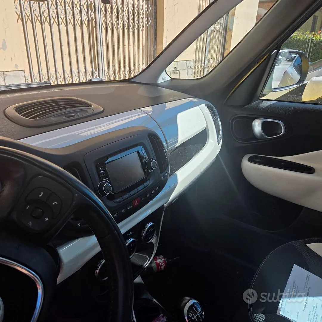 Fiat 500L 2014 photo 3