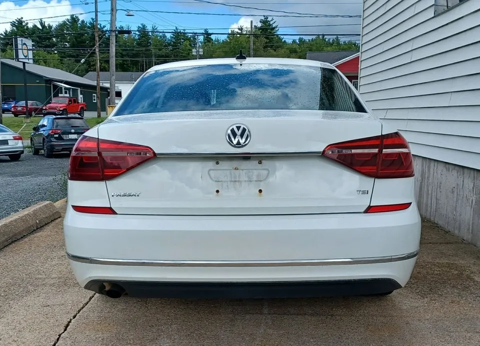Volkswagen Passat 2017 photo 5