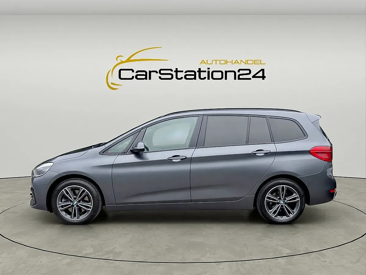 BMW 2 Series 2022 photo 2