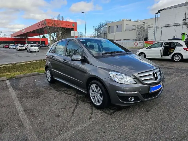 Mercedes-Benz B-Class