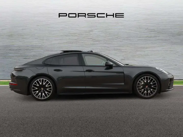 Porsche Panamera 2025 photo 5