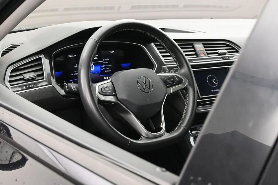 Volkswagen Tiguan 2024 photo 5