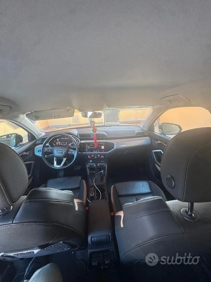 Audi Q3 2019 photo 5