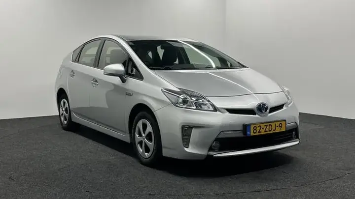 Toyota Prius 2012 photo 3